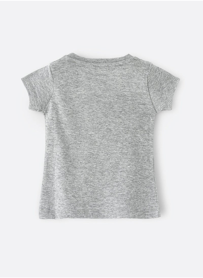 Jelliene - Basic round neck graphic t-shirt - Image 1