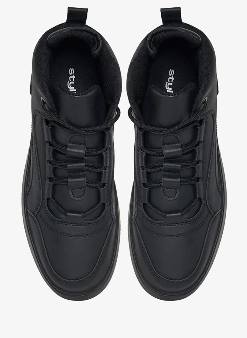 Styli Textured Lace Up Platform Sole Shoes