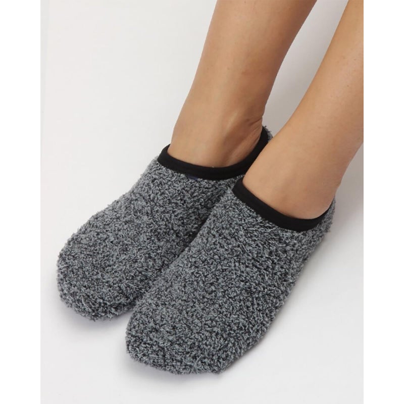 AmazingStone 3Pairs Cozy Winter Fuzzy Socks for Women With Grip Anti-Slip Fluffy Plush House Warm Ankle Socks - Image 5