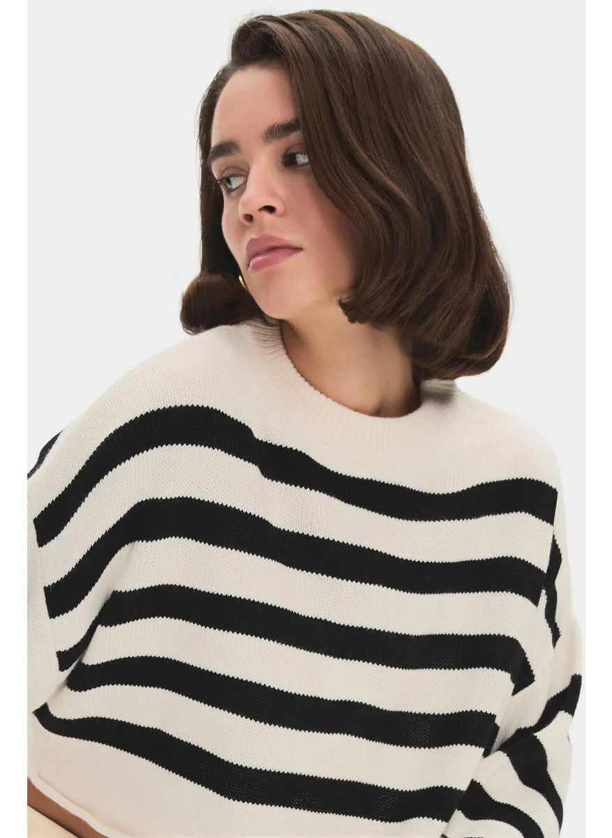 JUNE Striped Crop Knitwear Sweater