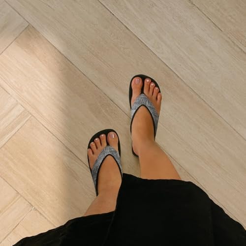 AEROTHOTIC Comfy Flip Flops for Women, Mellow Black, Size 9 - Image 2