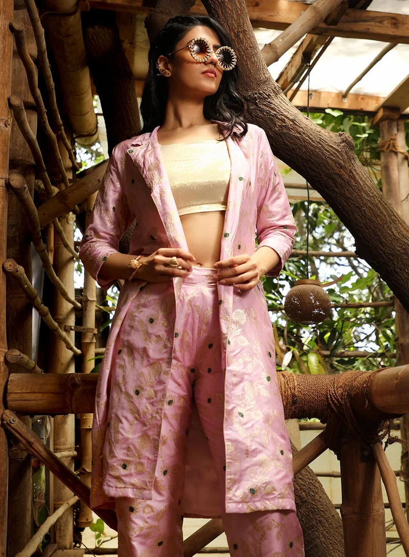 QISSA Women's Light Pink Flora Jacquard Co-Ord Set For Casual Wear | Spagetti Straps | Sleeveless | 3 Piece Co-Ords Designed With Comfort Fit For Everyday Ethnic Wear