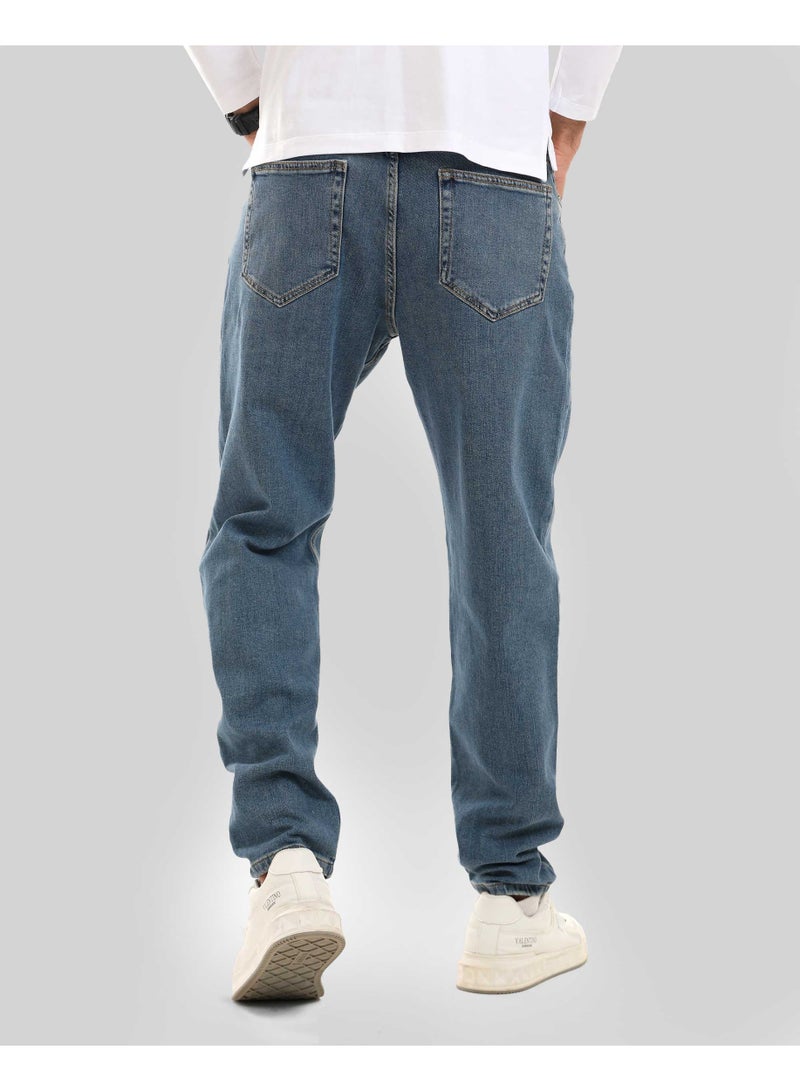 دوت بنطلون جينز أساسي بقصّة مريحة - Image 4