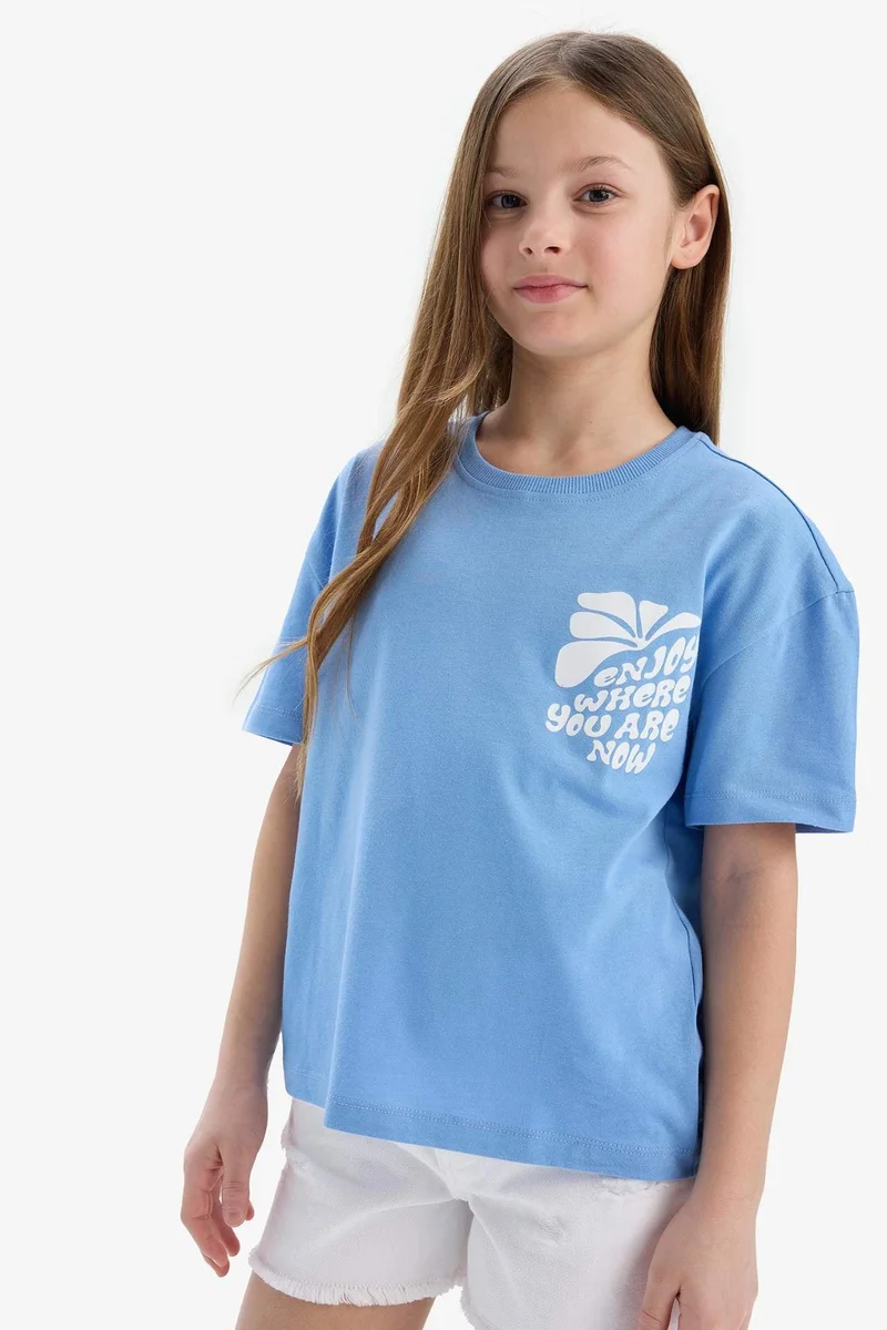 ديفاكتو Girl Relax Fit Crew Neck Back Printed T-shirt