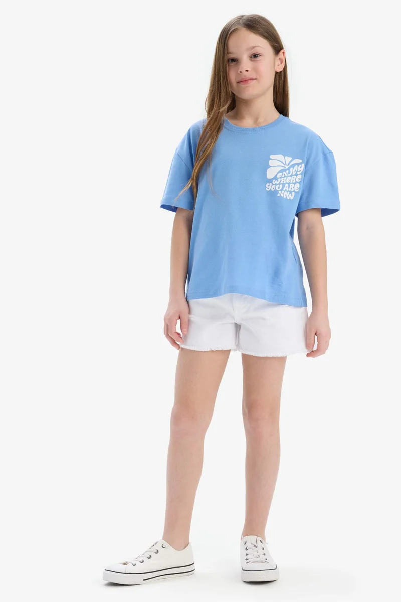 ديفاكتو Girl Relax Fit Crew Neck Back Printed T-shirt