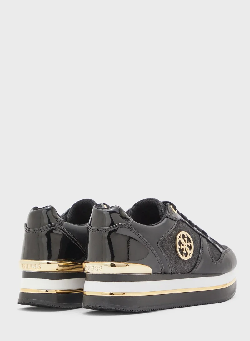 GUESS Dealy Low Top Sneaker