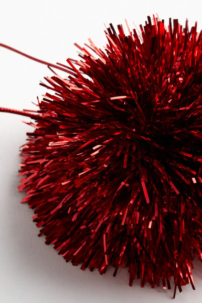 H&M Pom-pom Christmas decoration