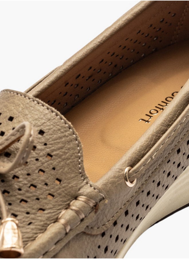 Le Confort Textured Slip-On Mocassins with Bow Detail  - Image 4