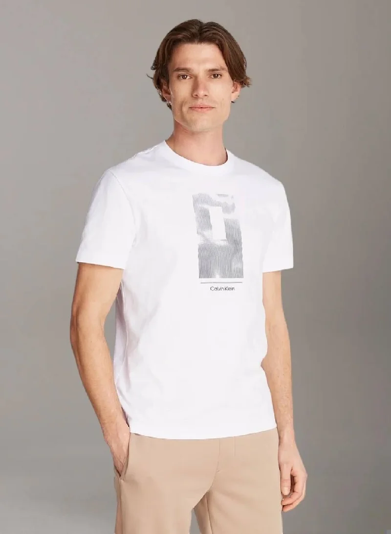Graphic Print T-shirt