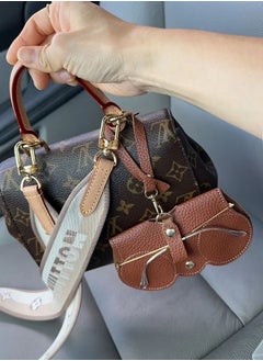 Generic Luxury PU Leather Glasses Bag – Hanging Travel Case for Sunglasses & Eyewear Protection  - Image 5