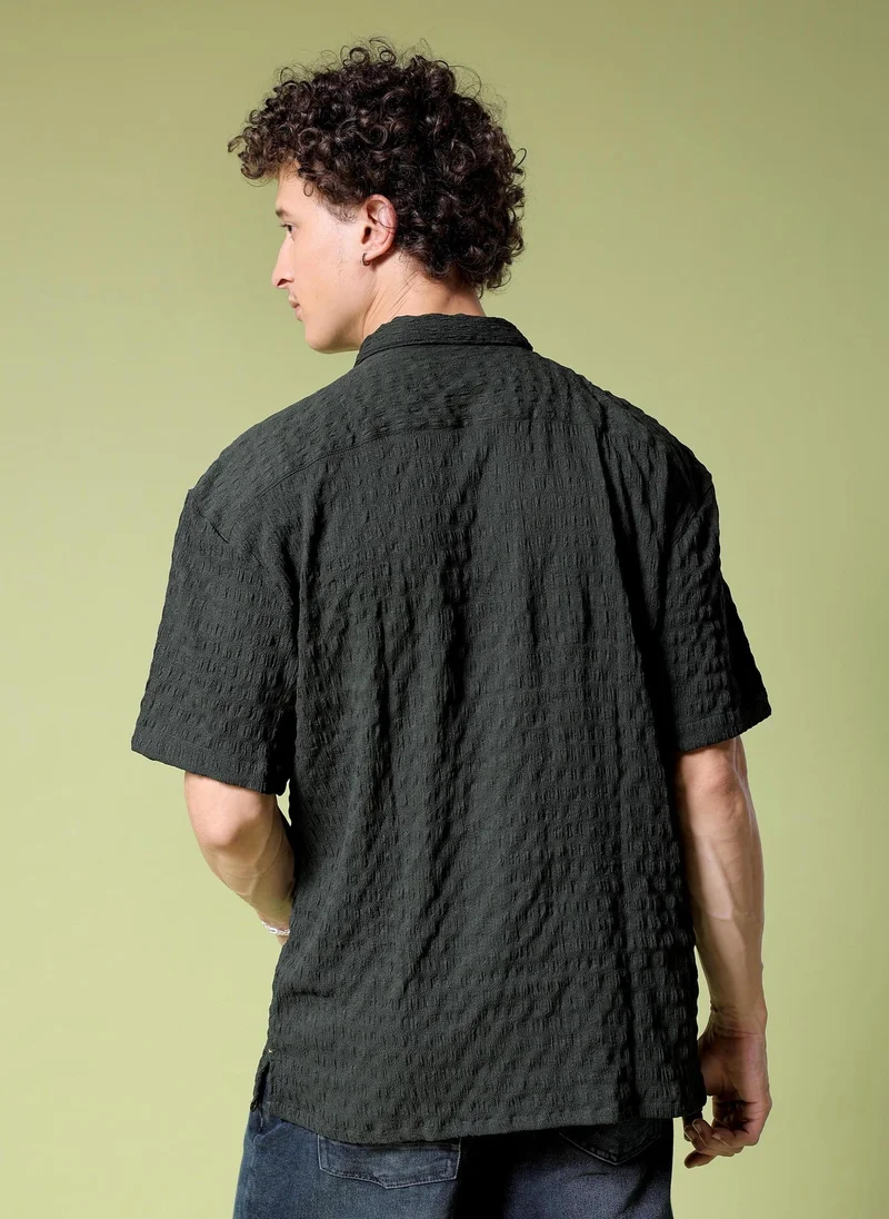The Indian Garage Co Men Relaxed Fit Self Design Half Sleeves Cuban Collar Resort Wear Shirt