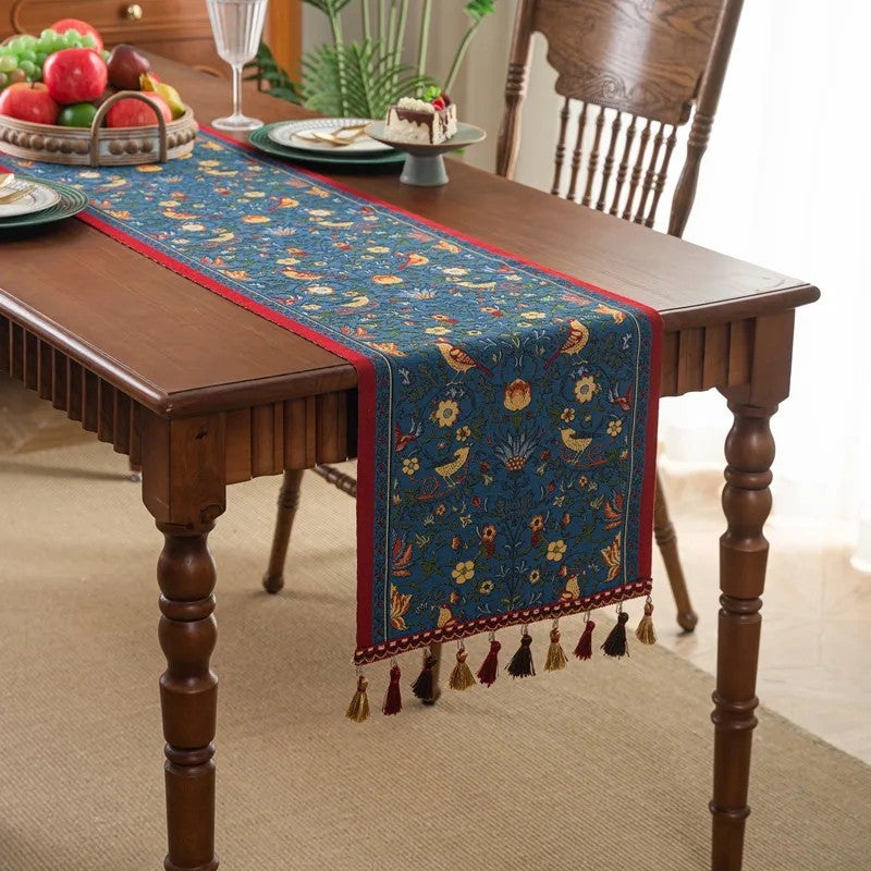 Y&D American Retro Table Flag with Jacquard Magpie Flower Design and Tassels – Polyester Table Runner for Bed or Dining Table - Image 4