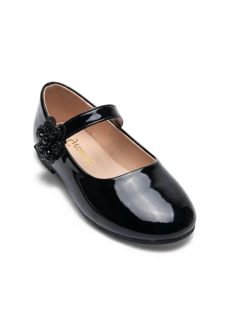 Geoomnii Junior Girls’ Closed Flat Shoes – Comfortable, Lightweight & Everyday Wear