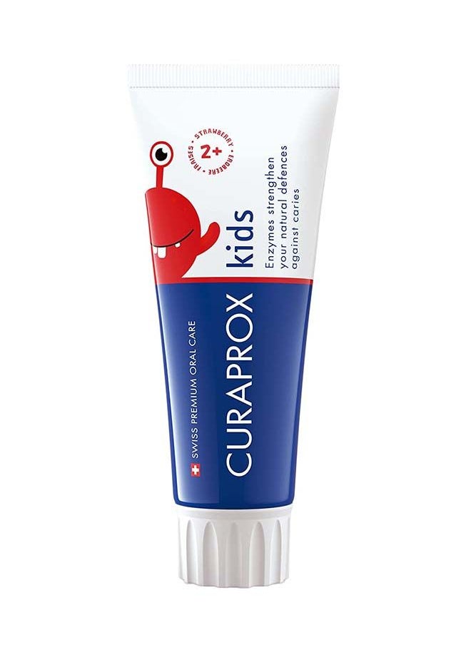 CURAPROX - معجون أسنان كيورابروكس للأطفال بنكهة الفراولة، 60 مل - معجون أسنان بنكهة الفراولة للأطفال من عمر سنتين فما فوق مع 950 جزء في المليون من الفلورايد - خالٍ من كبريتات لوريل الصوديوم والبلاستيك الدقيق والتريكلوسان للأطفال. - Image 1
