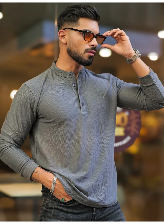 Maniac Mens Solid Textured Henly Neck Full Sleeve Dark Grey Slim Fit T-Shirt