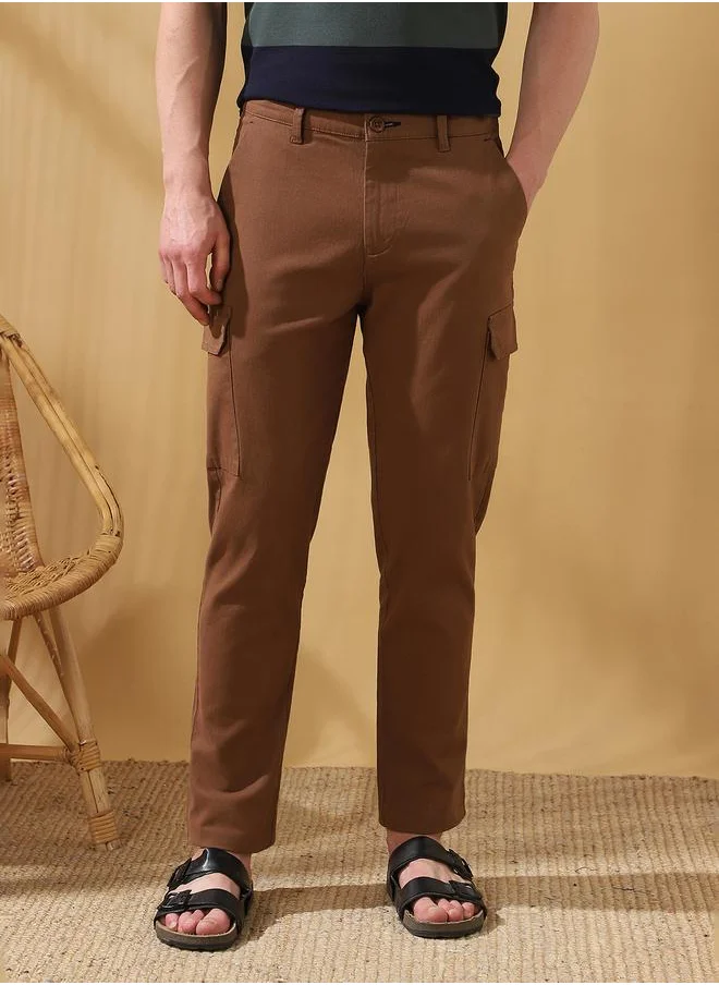 دينيس لينغو Straight Fit Solid Brown 98% Cotton 2 %Elastane Mid Rise Waist Full Length Woven Weave Cargo for Men with Button/Zip Closure -a must-have piece for fashion-forward minds.