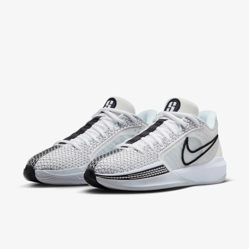 Nike BKLYN's Finest' Basketball Shoes