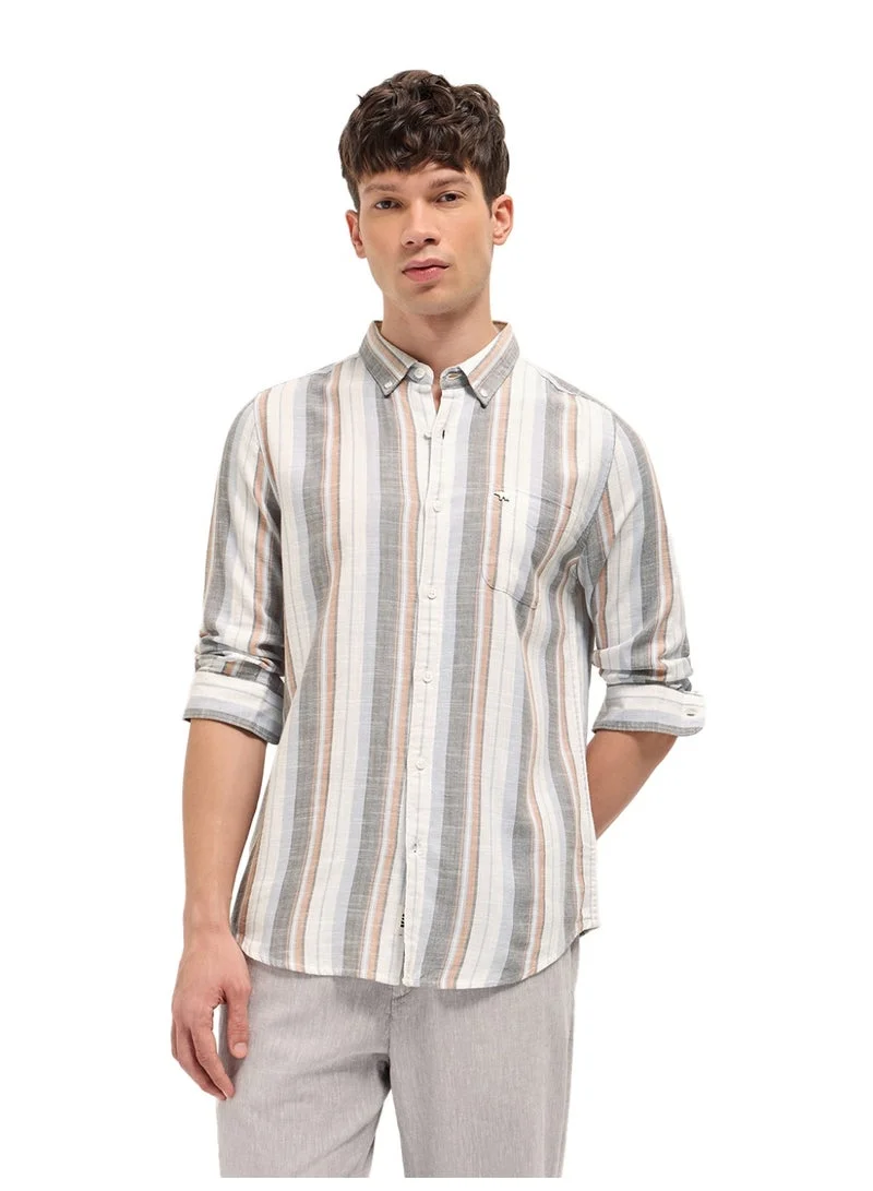 Men’s Long Sleeve Shirt – Classic, Comfortable and Stylish Essential for Work, Travel or Casual Outings