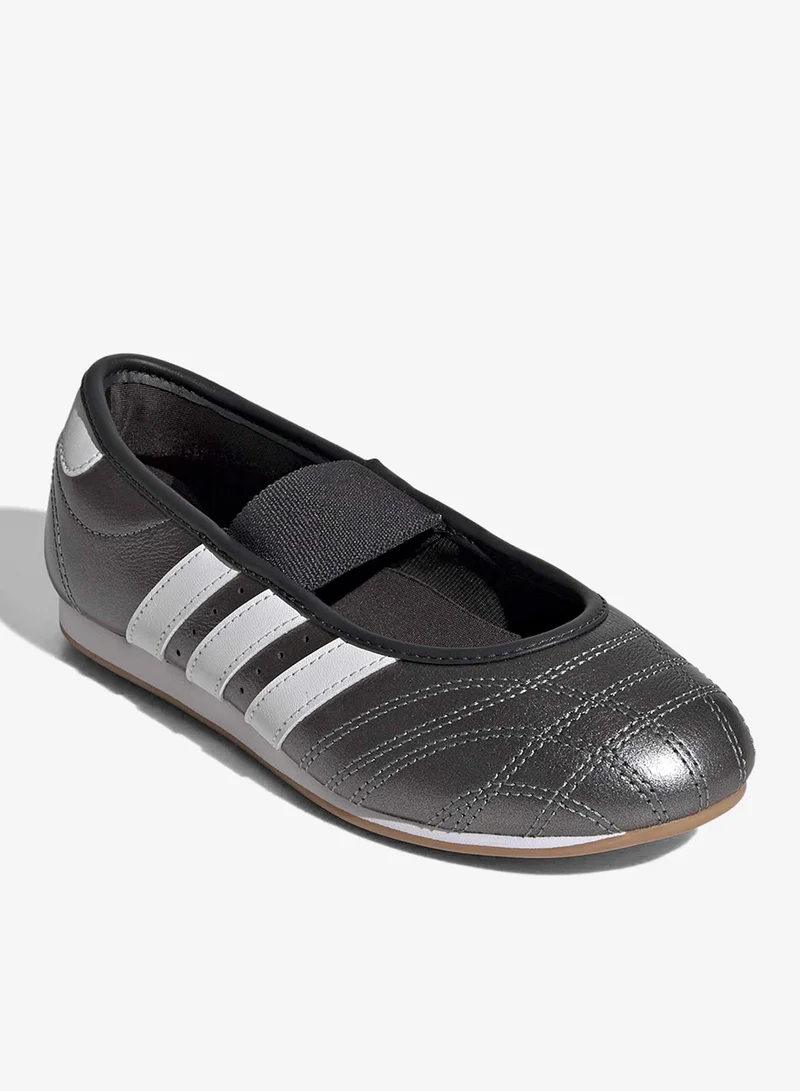 Adidas Originals CARBON/FTWWHT/GUM4 Youth Taekwondo Mj  | Best Price UAE