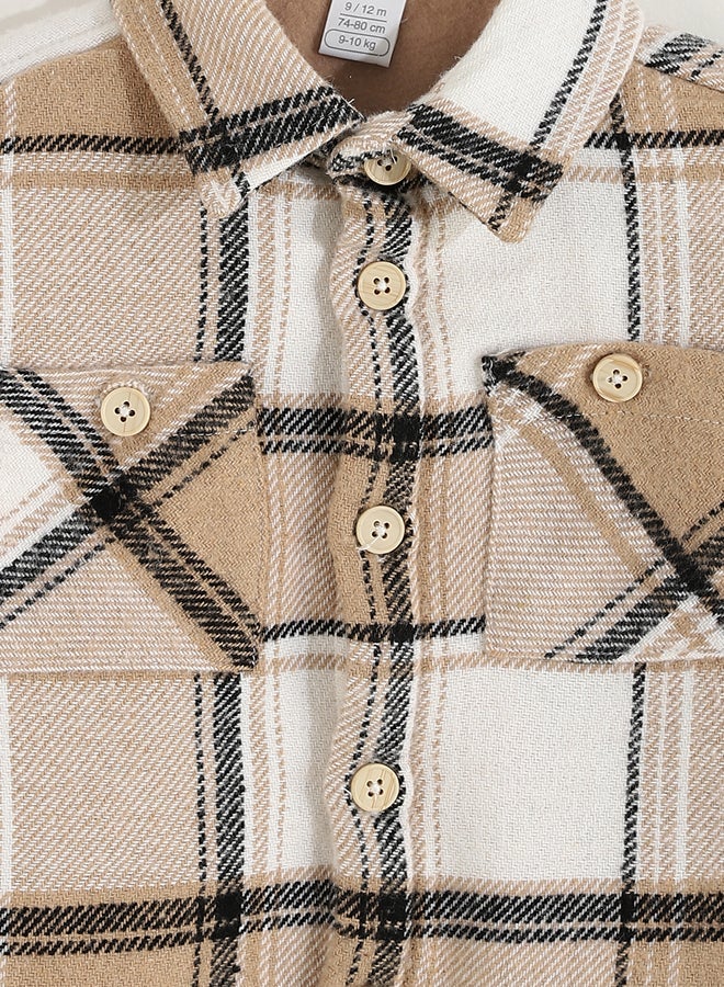 ال سي وايكيكي قميص أولادي بنقشة كاروهات - Image 4