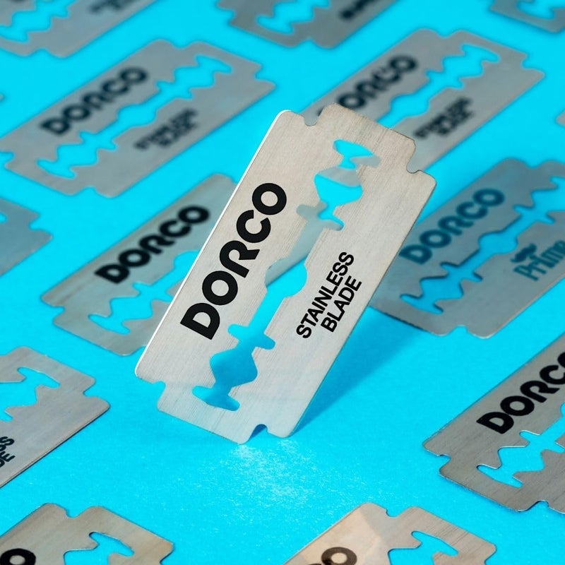 Dorco ST301 Platinum Extra Double Edge Razor Blades 200 Count, Razor for Men, Super Sharp for Smooth, Precise Shave, Stocking Stuffers - Image 4