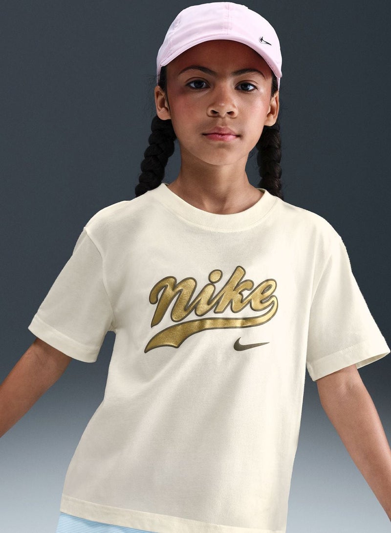 Nike Youth Nsw Tred Bf T-Shirt - Image 1