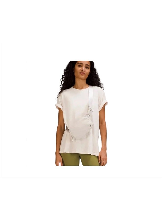 Lululemon حقيبة حزام لولوليمون أثلتيكا في كل مكان 1 لتر (أبيض) - Image 5