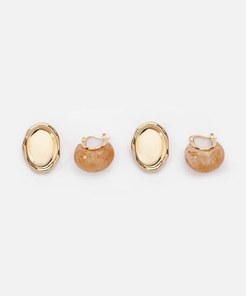 Ipekyol Resin and Oval-Shaped Earrings Set