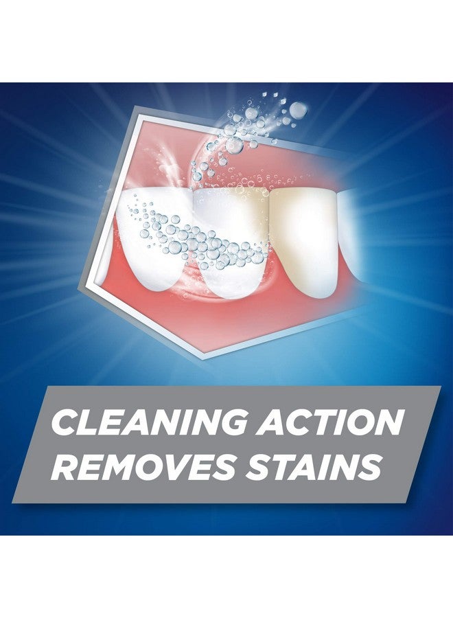 Aquafresh Extreme Clean Whitening Action Fluoride Toothpaste For Cavity Protection, 5.6 Ounce - Image 4