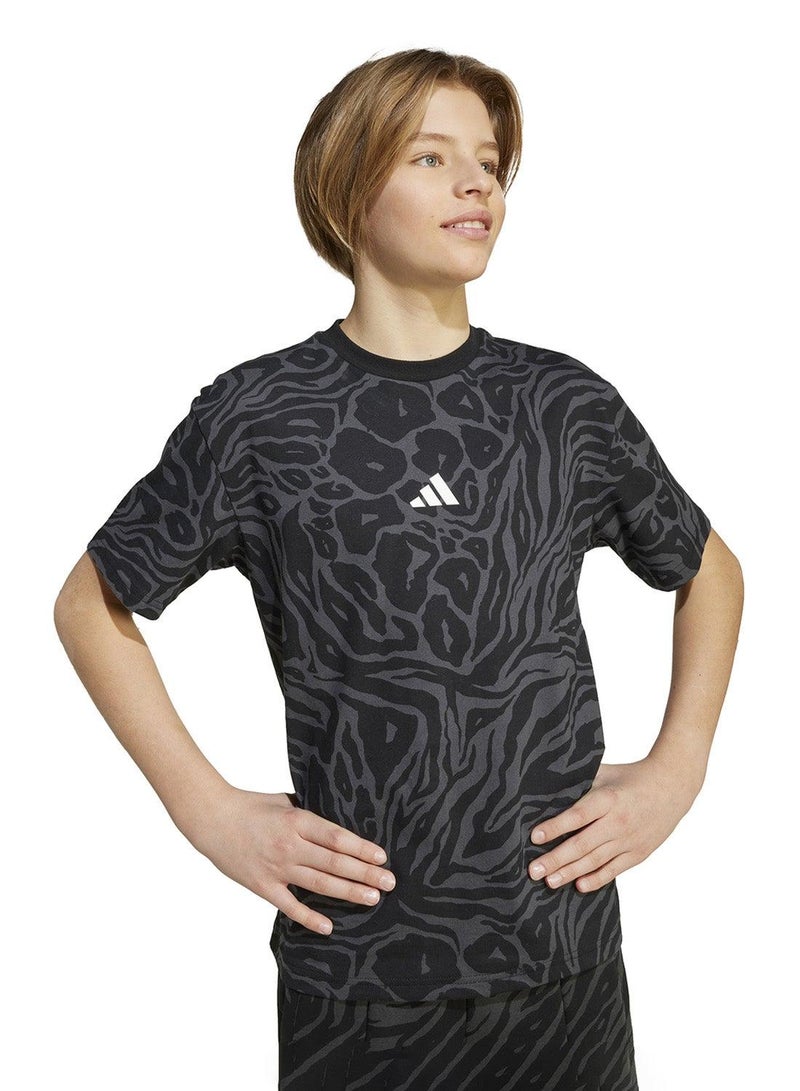 اديداس تيشيرت   بشعار مطبوع بالكامل للأطفال أسود - Image 3