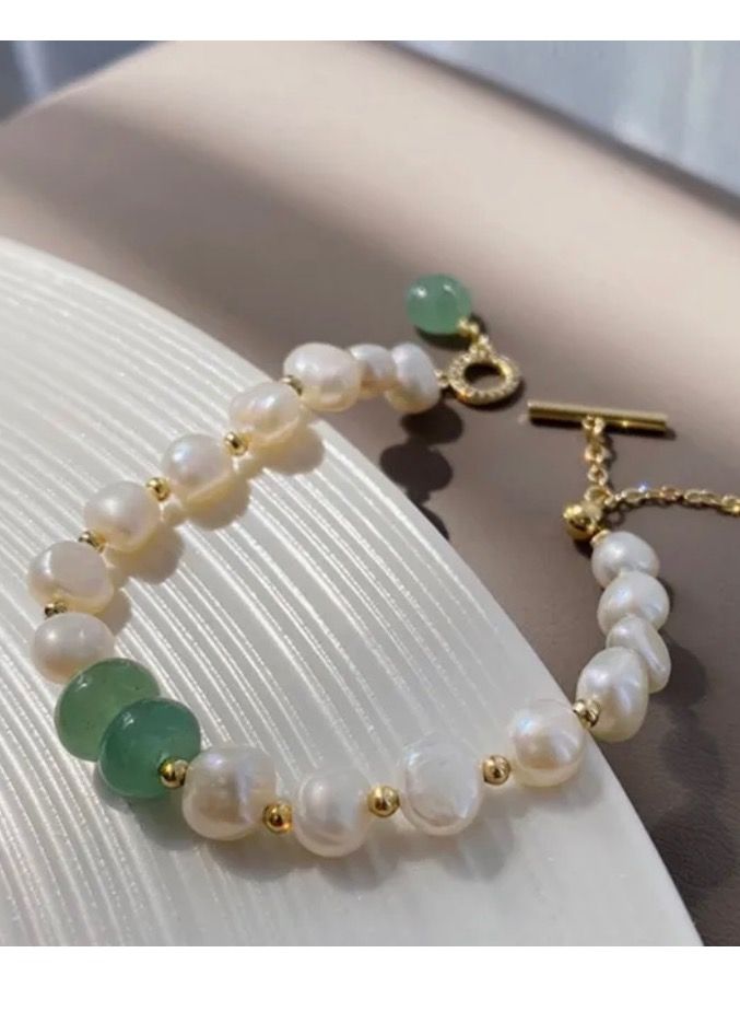 بلو لاين اسوارة نسائية من اللؤلؤ مطلية باللون الذهبي - Image 5