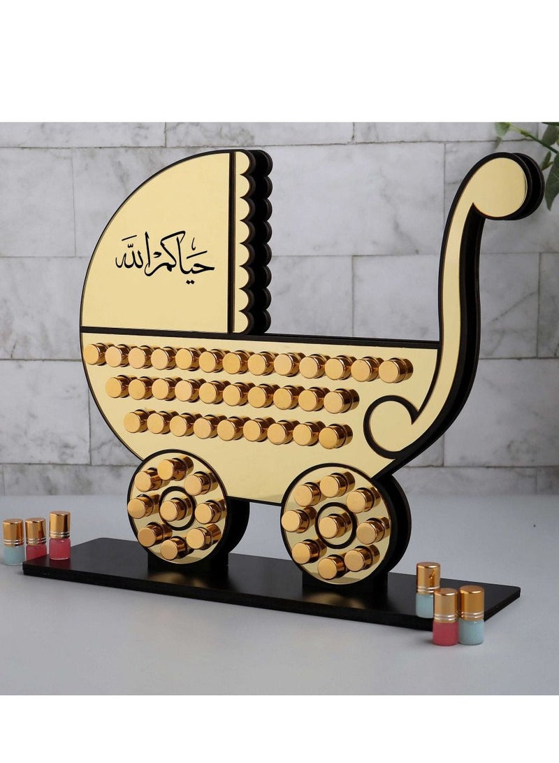 حكاية شمعة استاند 50 حبة مسك فاخر (شكل عربة أطفال و مواليد) محفور عليها عبارة حياكم الله - Image 1