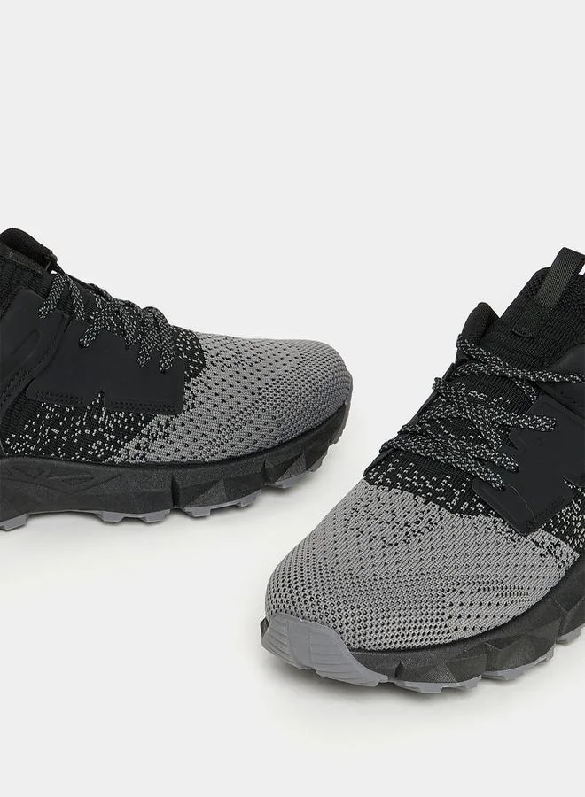 ستايلي Low Top Colorblock Lace Up Sneakers
