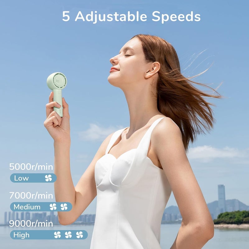 جيسيو لايف مروحة المحمول�� الصغيرة ذات التصميم الفريد، قابلة للشحن عبر USB، تتميز بقوة الهواء الناتج عن تقنية التوربو، تعمل ببطارية سعتها 6000 ميللي أمبير ساعة، مناسبة للاستخدام أثناء السفر أو التنقل أو التسوق، هدية مثالية للنساء/الأطفال - Image 1