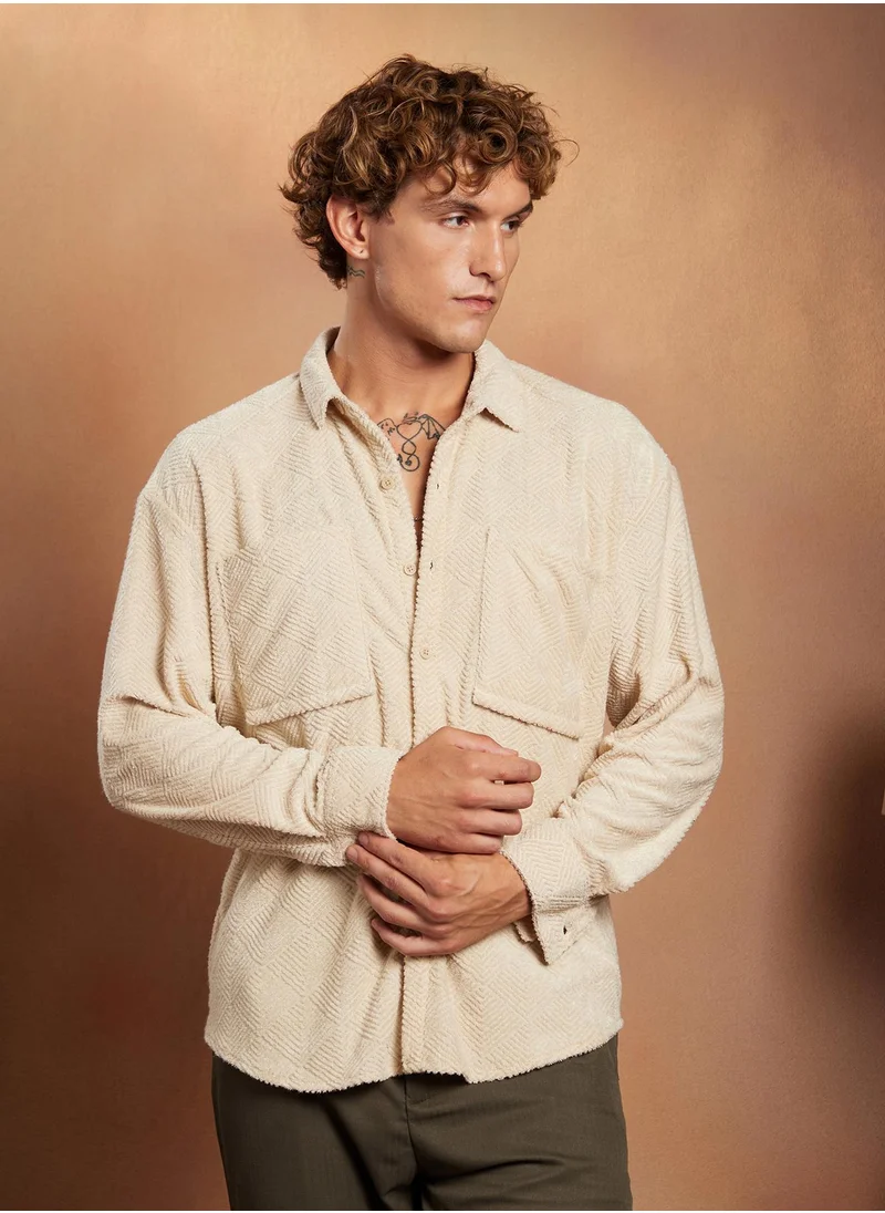 كامبوس سوترا Campus Sutra Men's Ecru Beige Axisline Utility-Relaxed Shirt For Casual Wear | Spread Collar | Long Cuffed Sleeves | Button Closure | Shirt Crafted With Comfort Fit For Everyday Wear