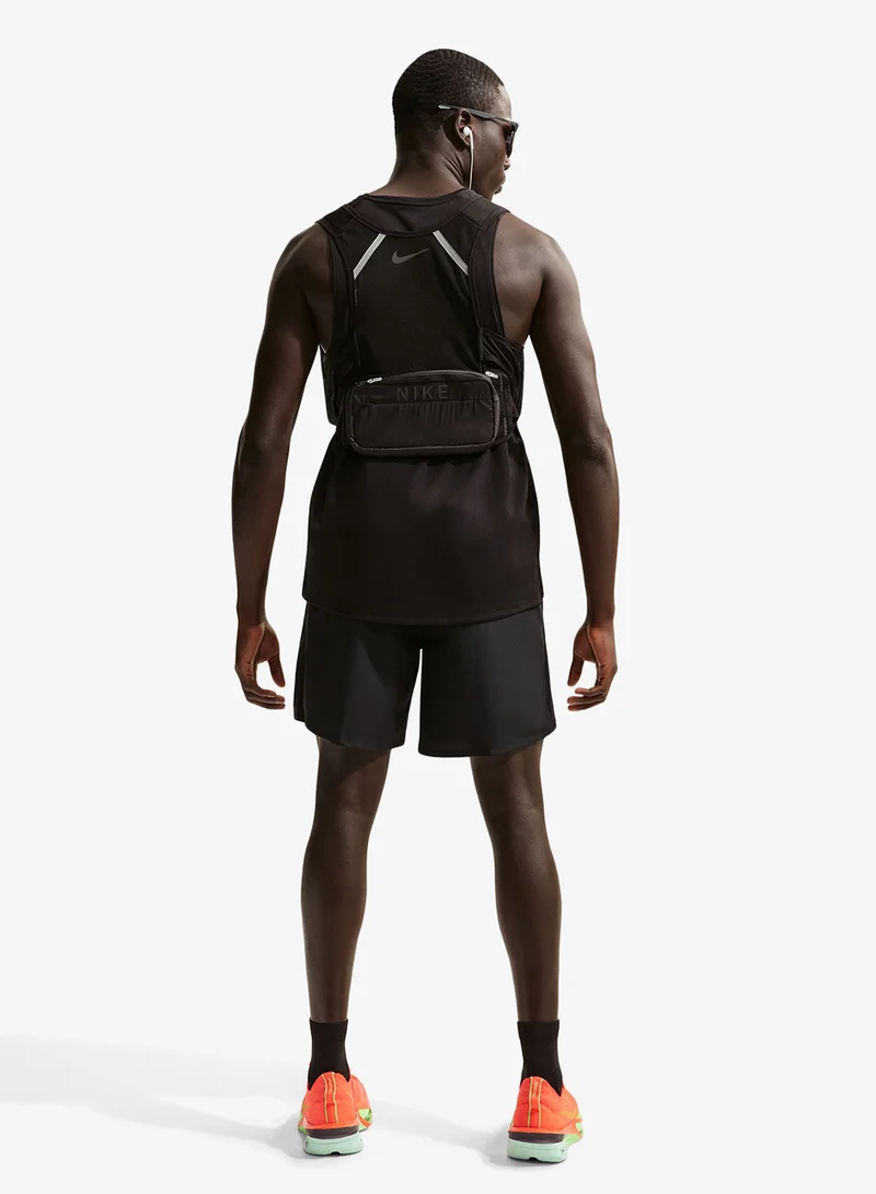 نايكي شورت تشالنجر دراي فيت  بوصة