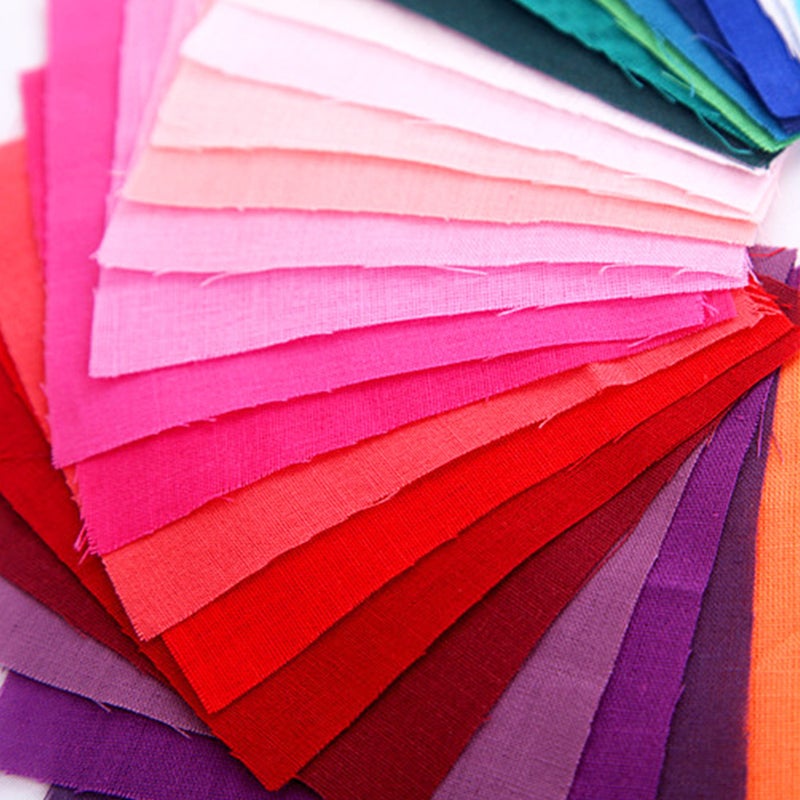 100pcs 10x10cm DIY Handmade Patchwork Cotton Fabrics Cloth Materials for Sewing Scrapbooking Quilting (50pcs Print Fabrics+50pcs Solid Color Fabrics) - Image 2