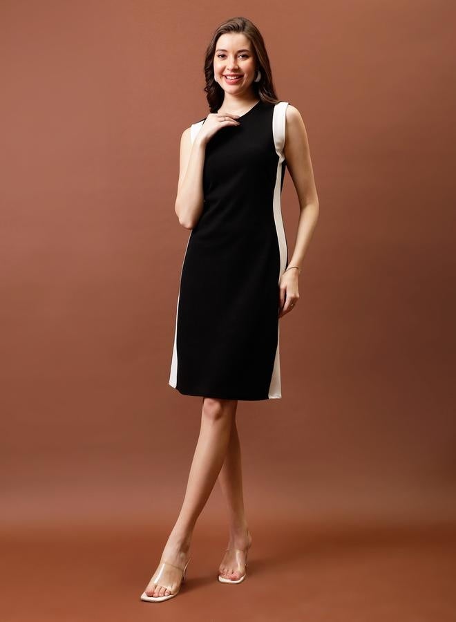 Athena Contrast Side Panel Sheath Knee Length Dress - Image 2