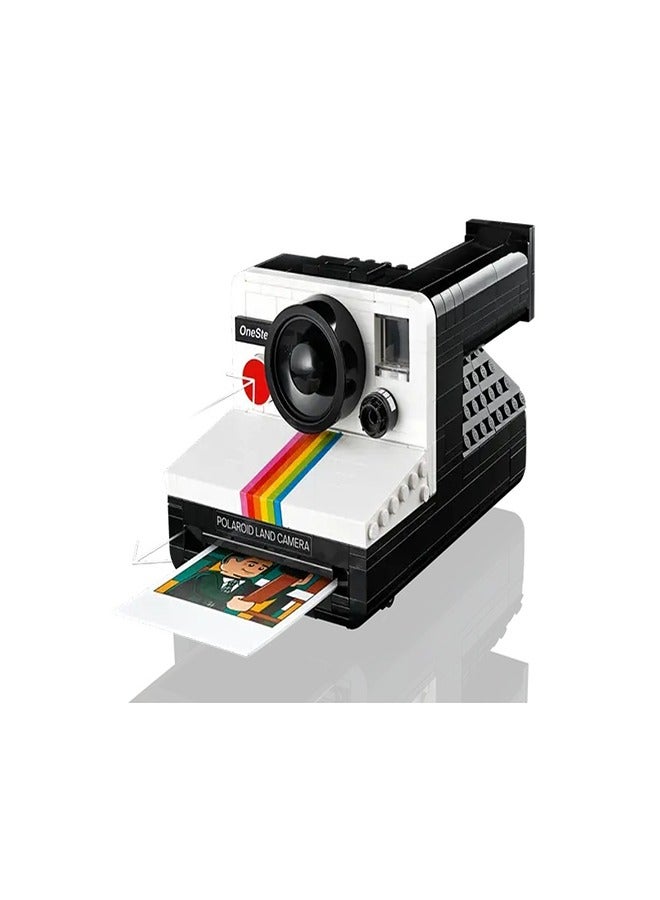 LEGO - Ideas Polaroid OneStep SX-70 Camera 516 Pieces - 21345 - Image 4