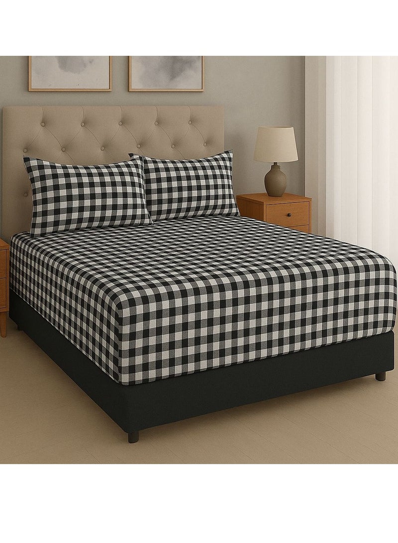 طقم سرير من يارلن (ملاية سرير بأستيك لسرير مقاس 180 سم وغطاء وسادتين صغيرتين بتصميم كاروهات اسود)