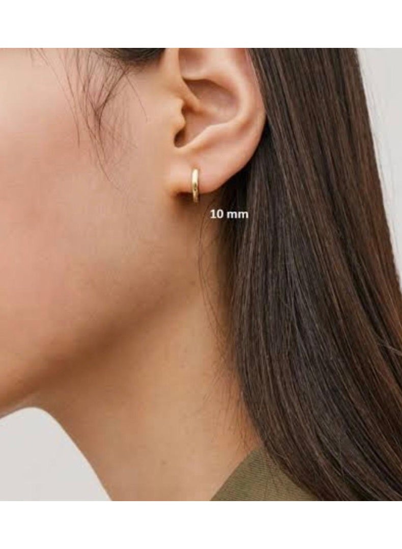 Minimalist 10mm Gold-Tone Huggie Hoop Earrings – Sleek Small Daily Essentials
