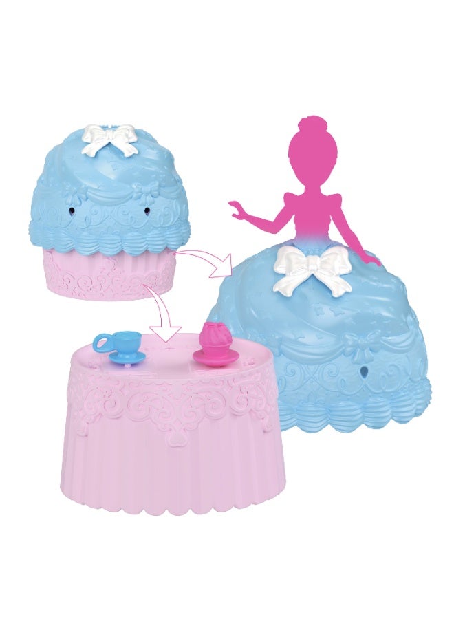 Disney Princess ألعاب الأميرة، دمية صغيرة كعكة مفاجأة مع 5 مفاجآت تشمل دمية و 2 ملحقات حفلة شاي، مستوحاة من الأفلام (الدمى قد تختلف) - Image 3