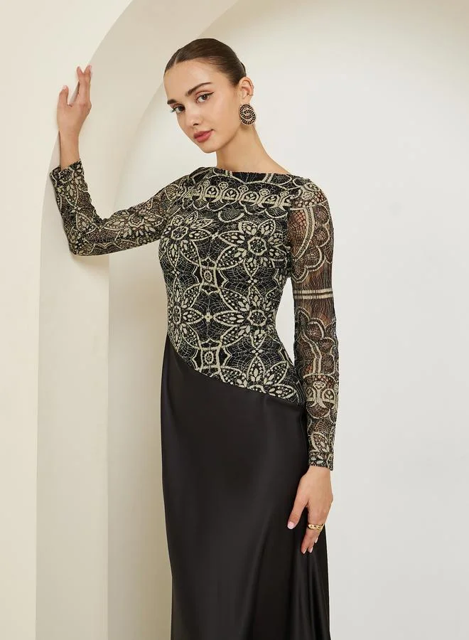 ستايلي فستان طويل أسود ساتان بدانتيل غير متماثل الطول