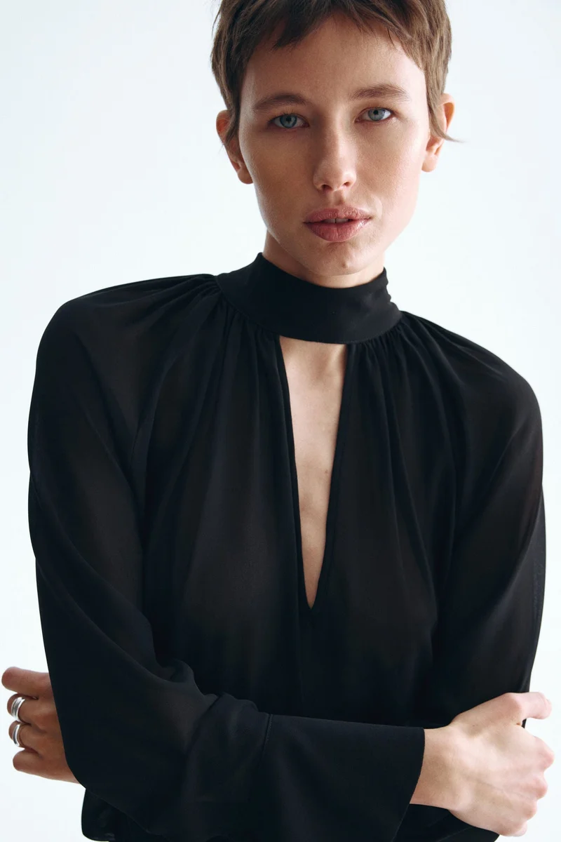 H&M Scarf-collar blouse