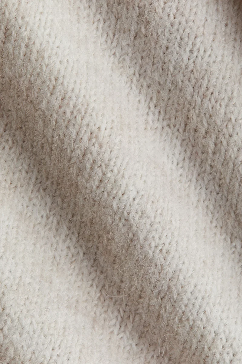 اتش اند ام كنزة بياقة بولو