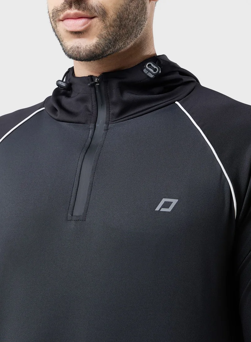 FRWD Pullovers Hoodies