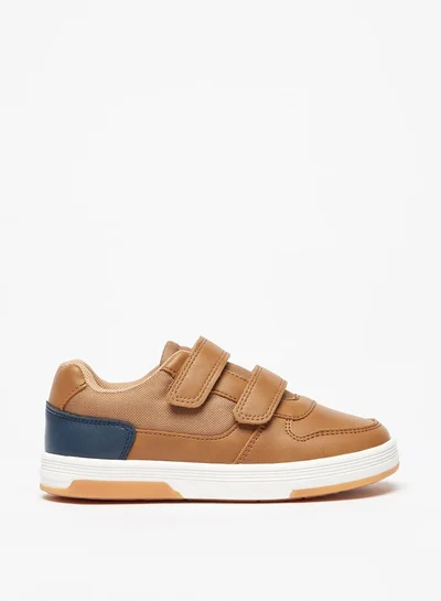 جونيورز Boys Textured Sneakers with Hook and Loop Closure