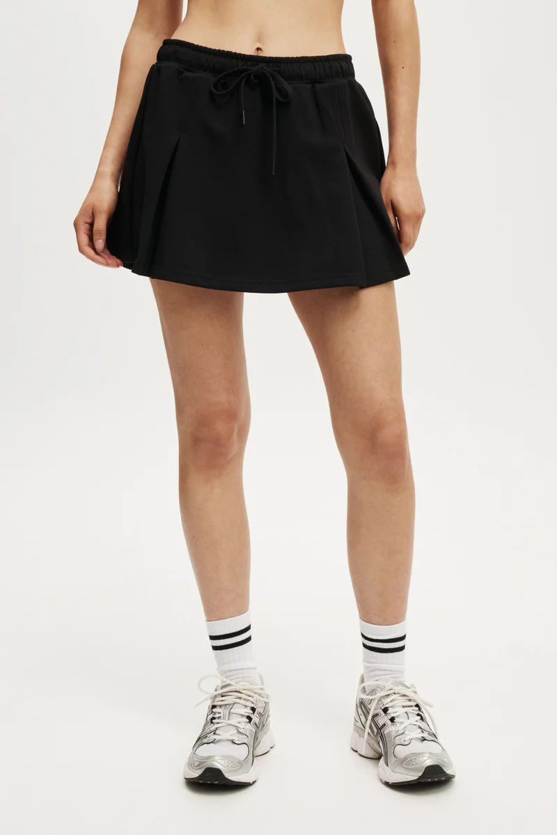 LIFESTYLE PLEAT SKIRT
