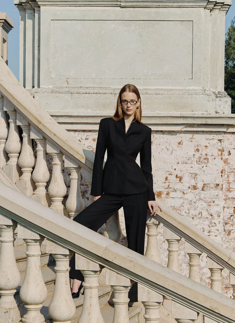 Lichi Loose-fitting trousers with creases