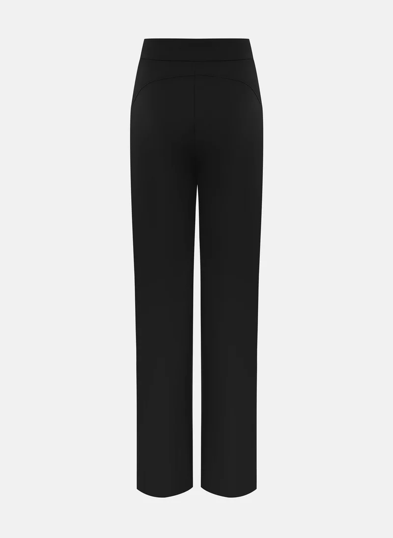 Lichi  Loose-fitting trousers with creases for Women | Best Price UAE